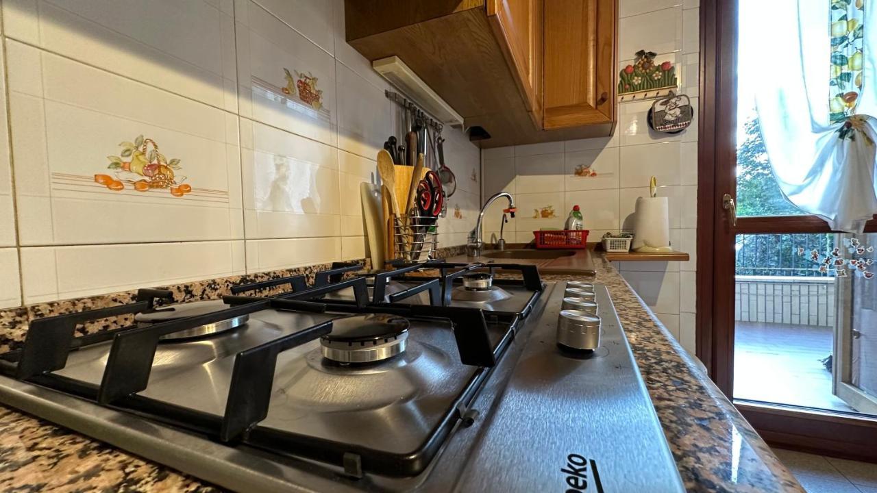 Dehomes - Two Bedrooms, Terrace, Wi-Fi, Tram To Centre & Rho Fiera Milan Luaran gambar