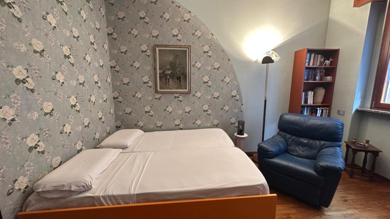 Dehomes - Two Bedrooms, Terrace, Wi-Fi, Tram To Centre & Rho Fiera Milan Luaran gambar