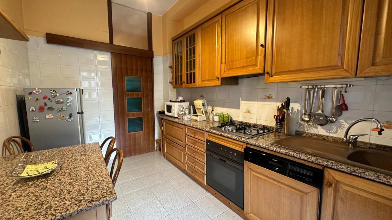 Dehomes - Two Bedrooms, Terrace, Wi-Fi, Tram To Centre & Rho Fiera Milan Luaran gambar