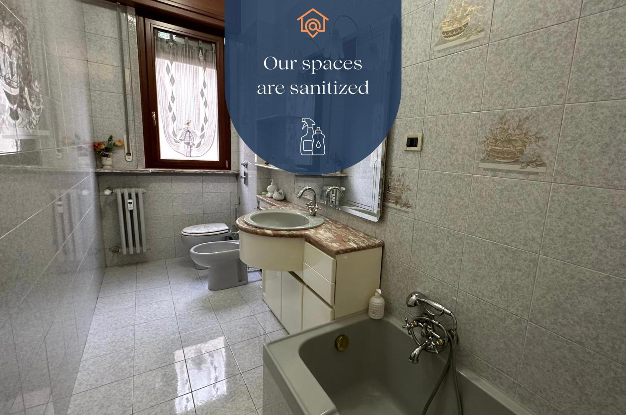 Dehomes - Two Bedrooms, Terrace, Wi-Fi, Tram To Centre & Rho Fiera Milan Luaran gambar